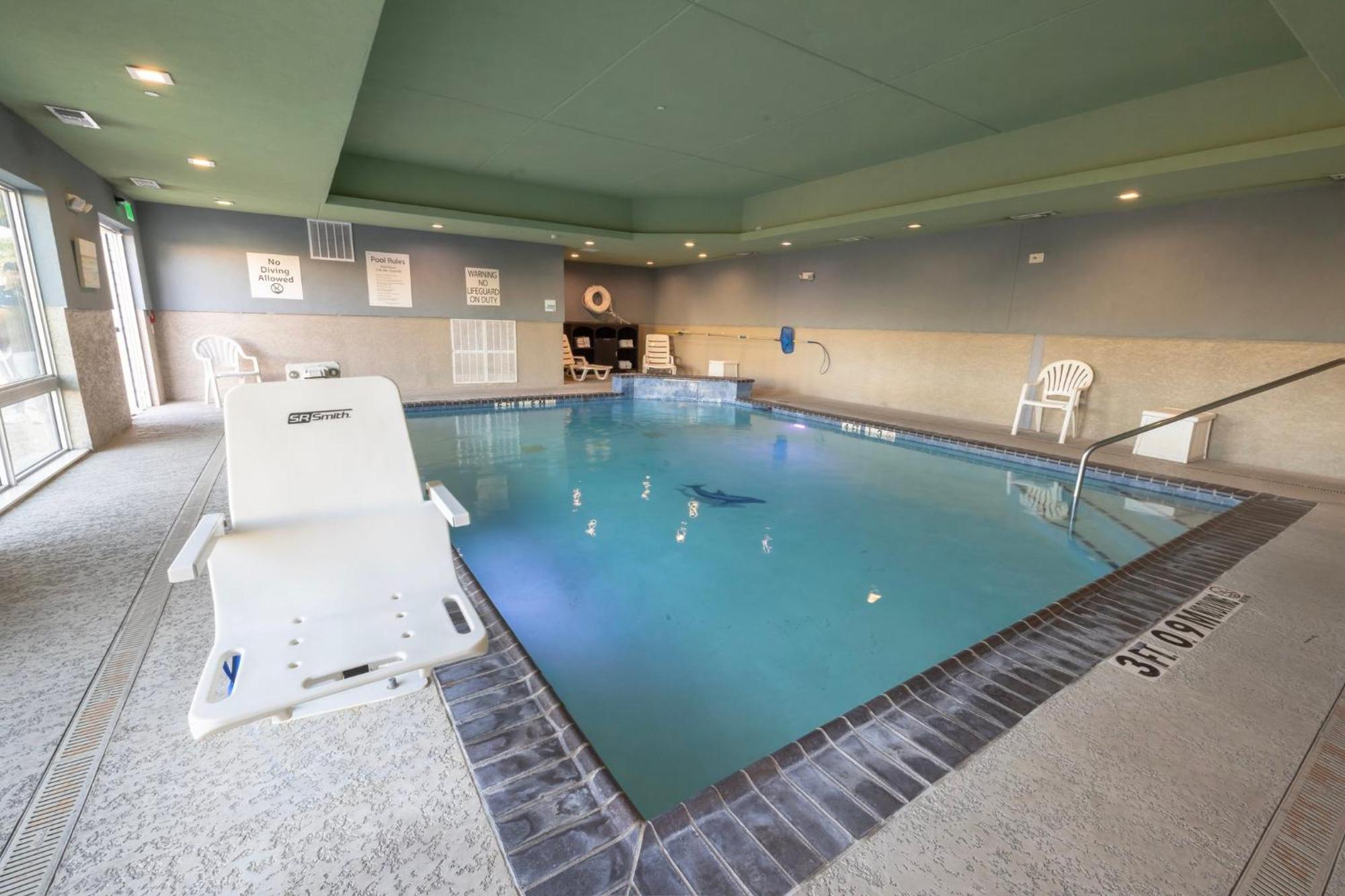 Holiday Inn Express & Suites Dallas Ne Arboretum Γκάρλαντ Εξωτερικό φωτογραφία